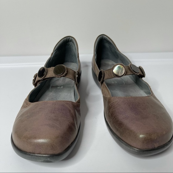 Naot Women's Size 10 Mary Jane Comfort Flat Shoe Iridescent Brown‎ Hook and Loop - Picture 2 of 6